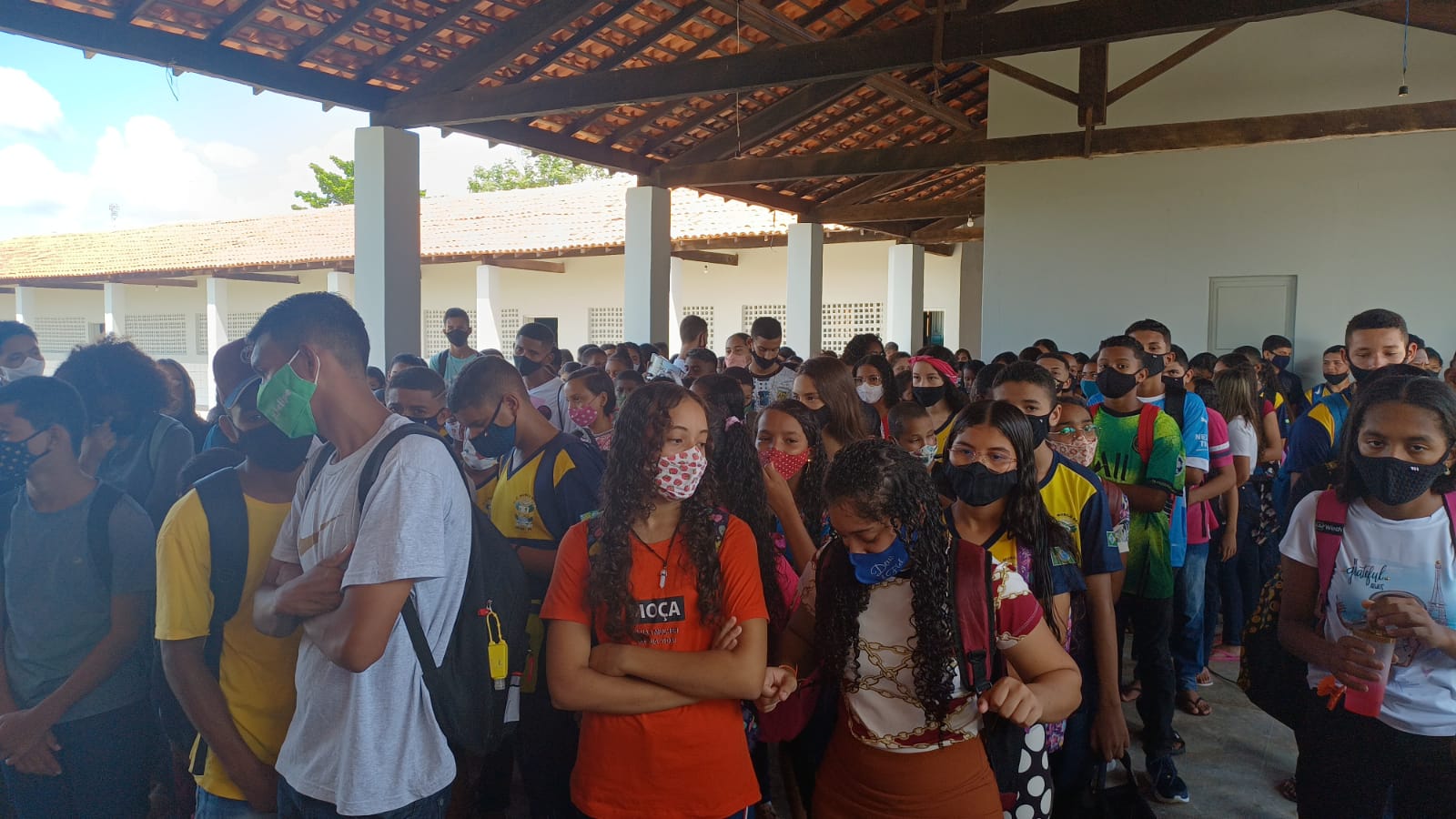 Escola Murilo Braga da rede municipal reabre as portas depois de reparos emergenciais