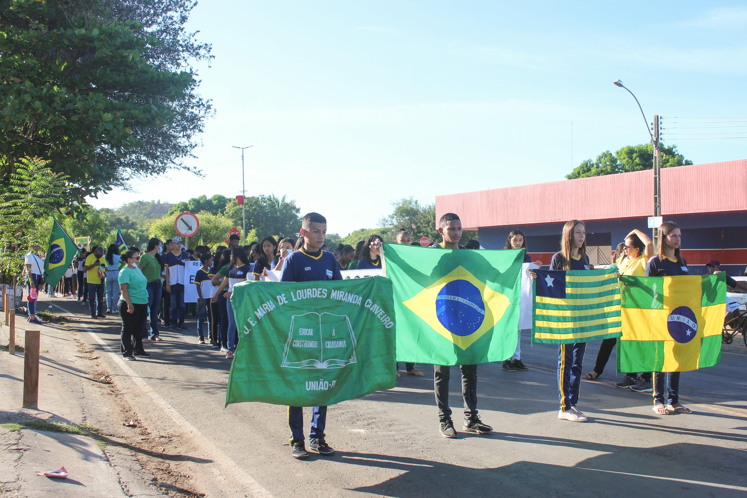 União celebra bicentenário da Independência do Brasil com desfile cívico