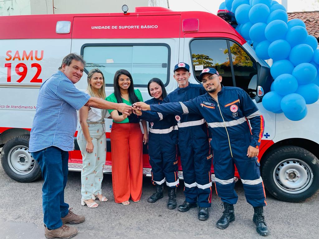 União recebe nova e moderna ambulância do SAMU para atender a população