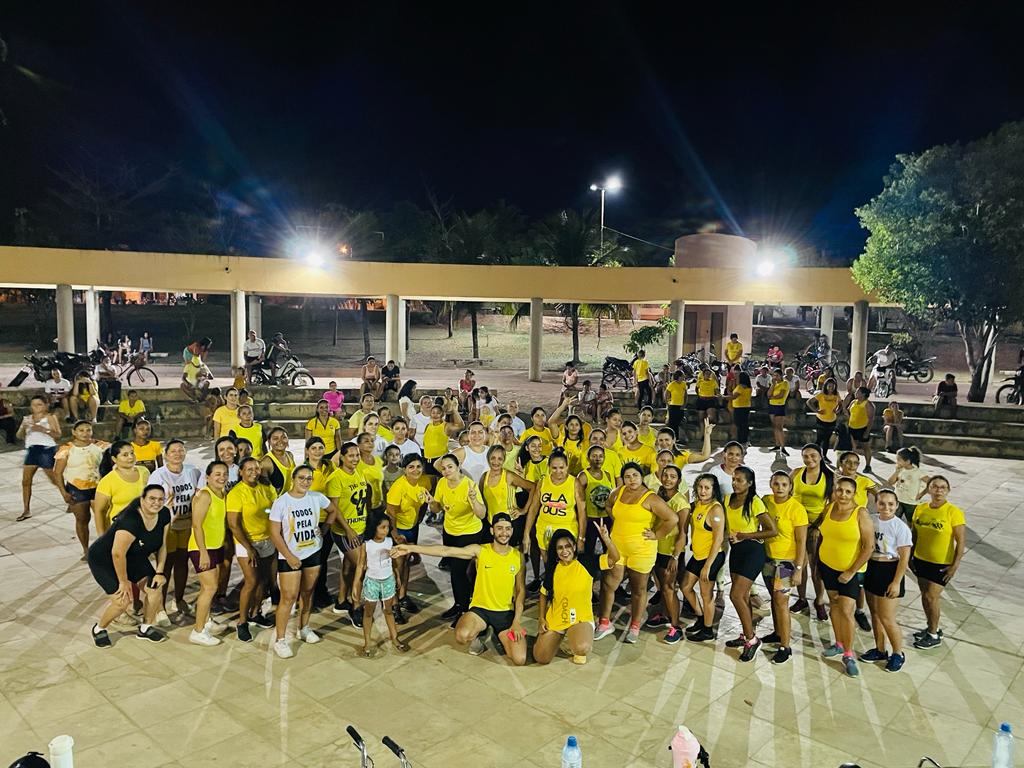 Aulão de dança promove saúde a 70 moradores de União durante campanha do Setembro Amarelo